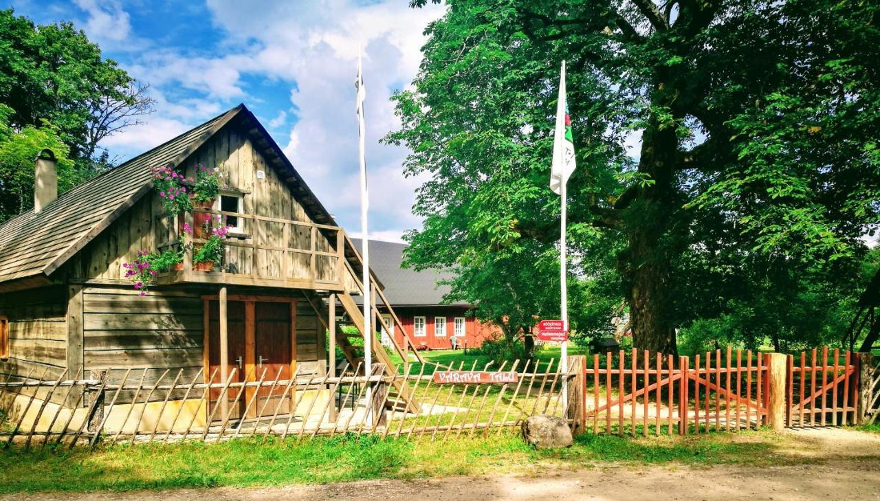 Hotel Vaerava Farm à Pidula Extérieur photo